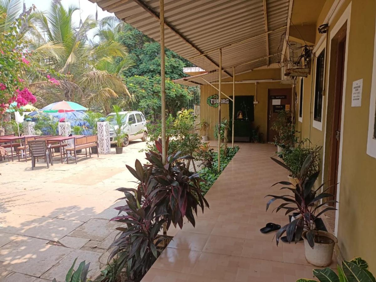 Xaviers Guest House Colva Exterior foto
