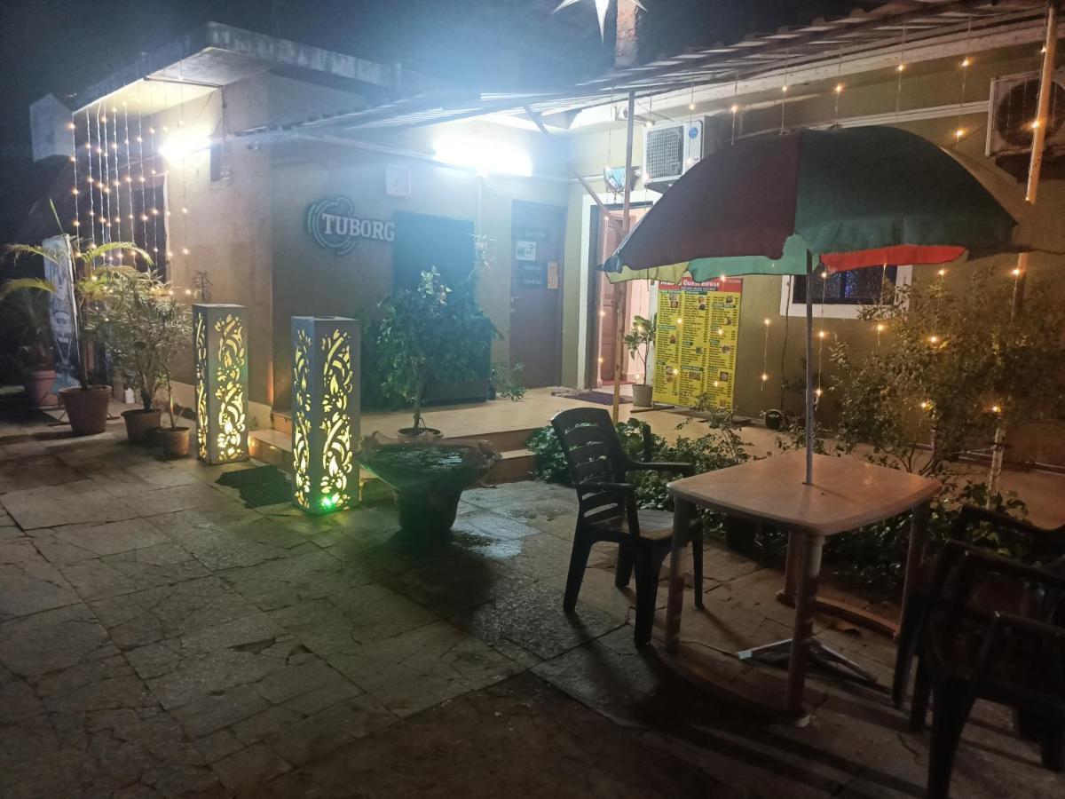 Xaviers Guest House Colva Exterior foto